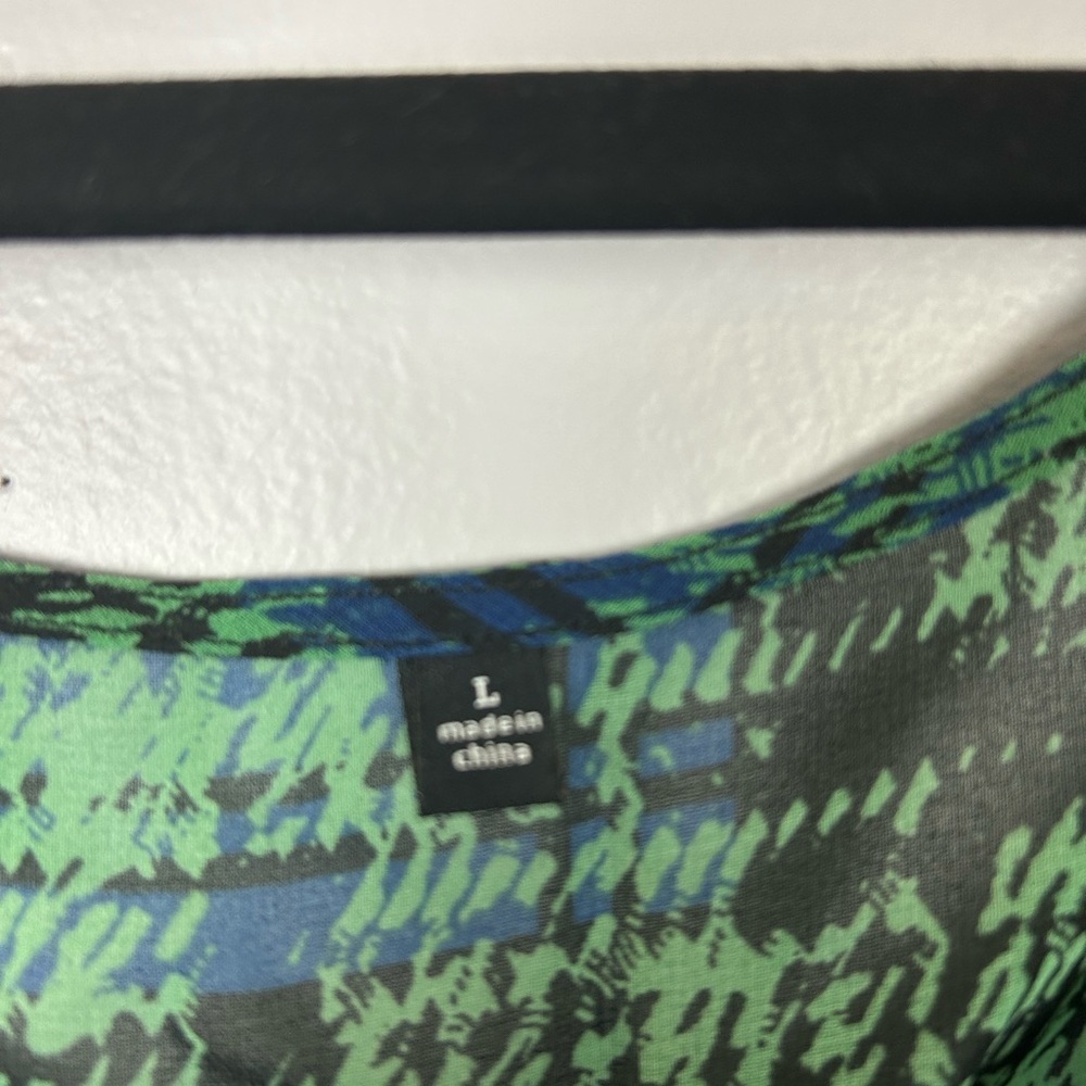 CAbi Green & Blue 2 Piece Short Sleeve Blouse Size Large - Picture 11 of 12